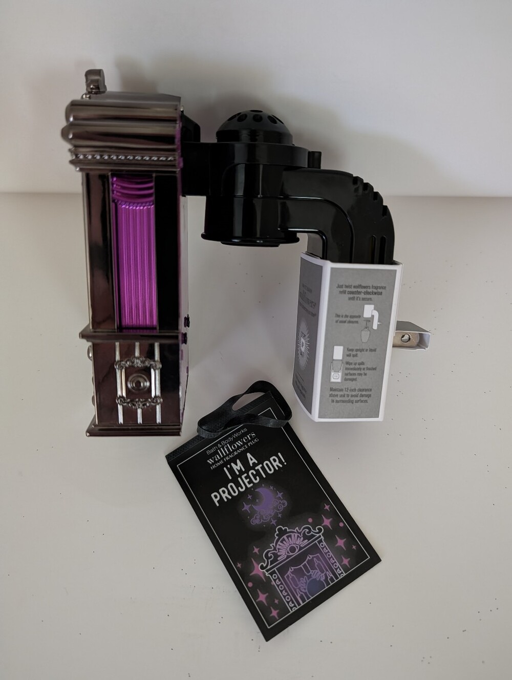 Bath & Body Works Halloween Projector Wallflower Plug In - Picture 5 of 7